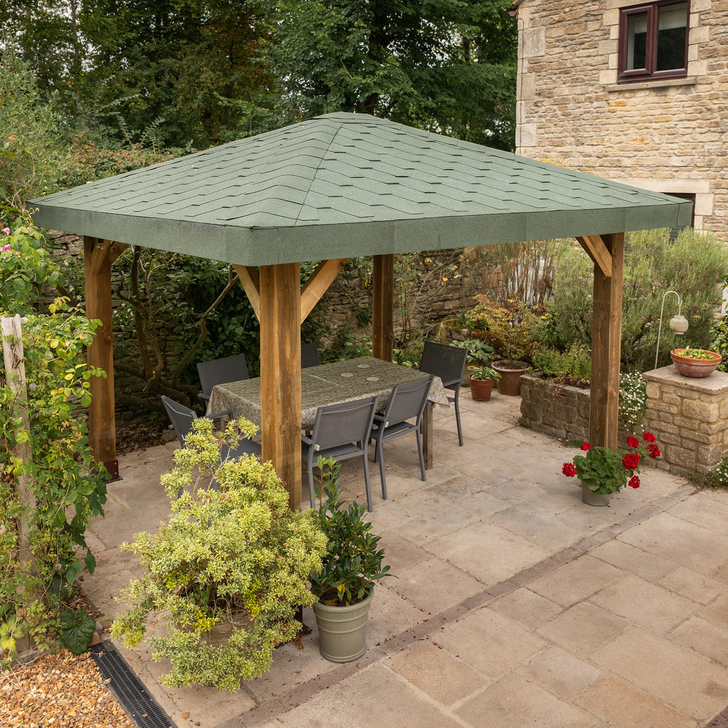 Lifestyle picture of pergola installed in garden