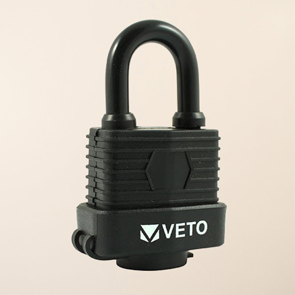 Heavy-duty 40mm weatherproof padlock with brass body and hardened steel shackle for outdoor security