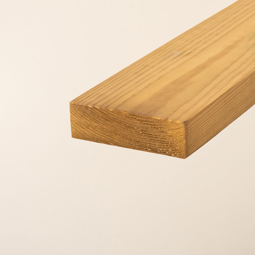 Angled shot of Flat Top Picket slats