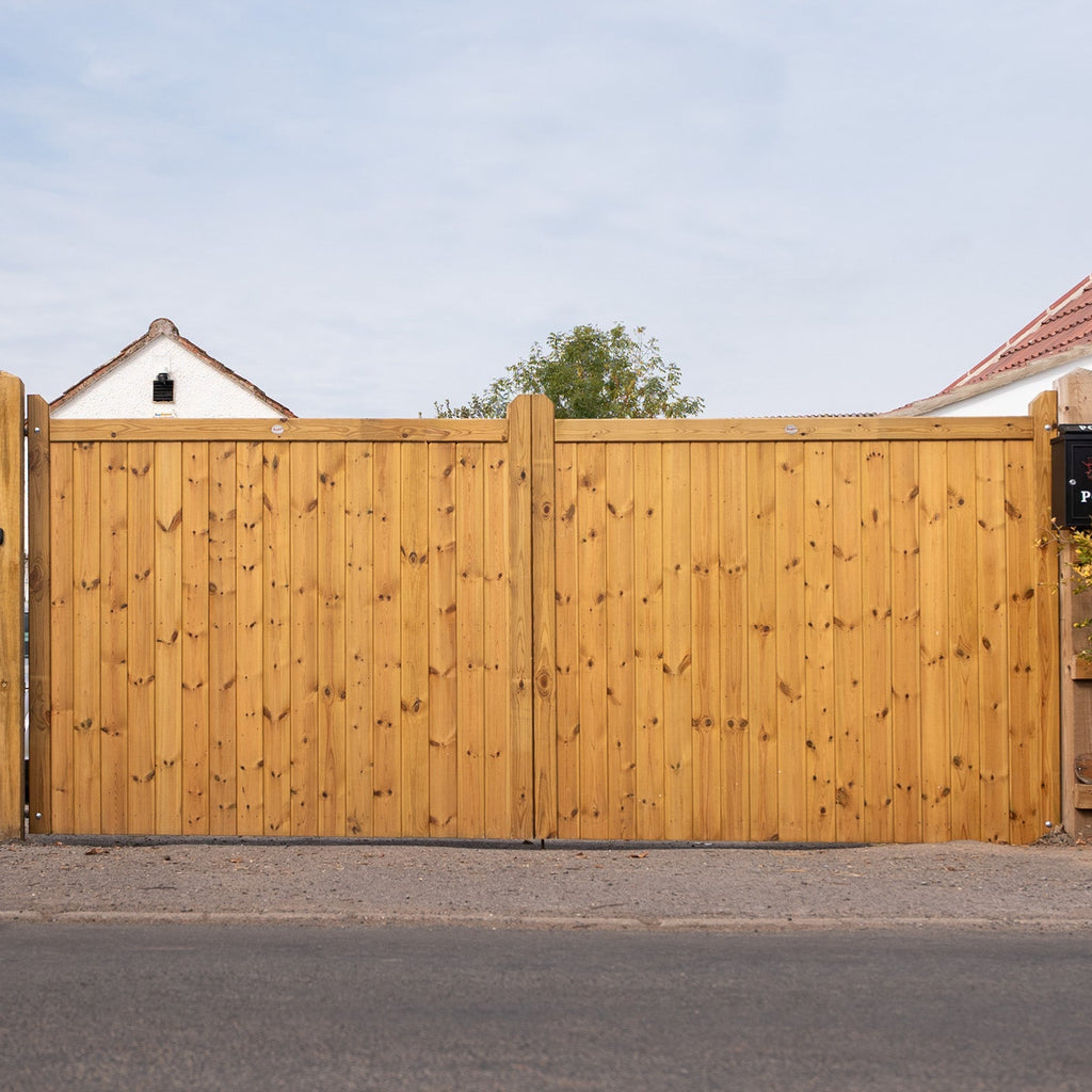 Lifestyle shot of Highampton entrance gates