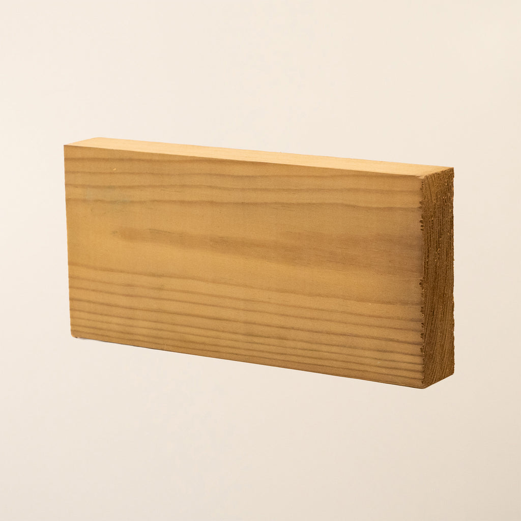 Side shot of flat top picket slats