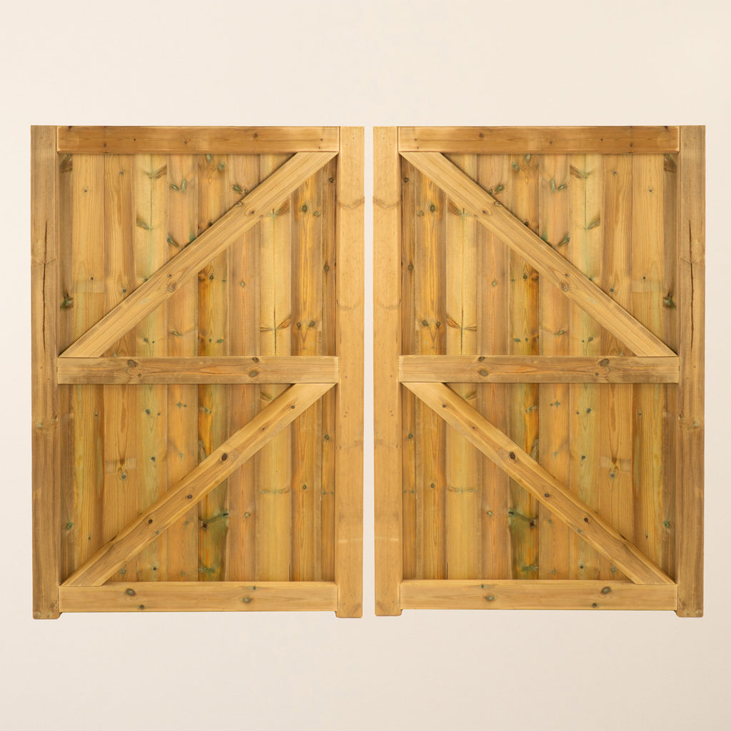 Back view of Croyde Mortise & Tenon Gates revealing sturdy frame construction and bracing