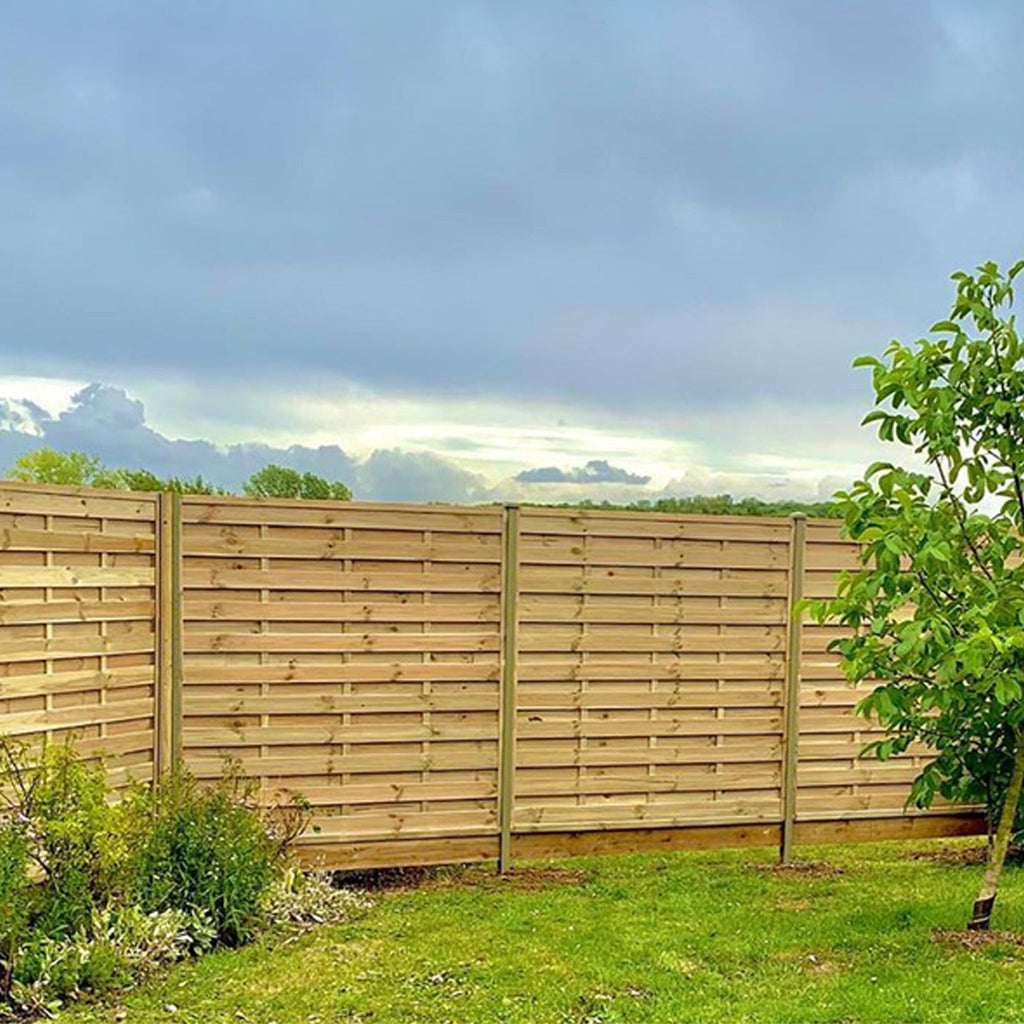 Garden Fence With Fencemate Durapost Fence Posts
